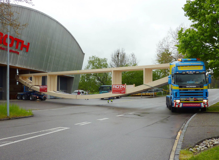 Gelenk Bögen mit Holzzugband für Luftwaffenbasis Payerne, Transport